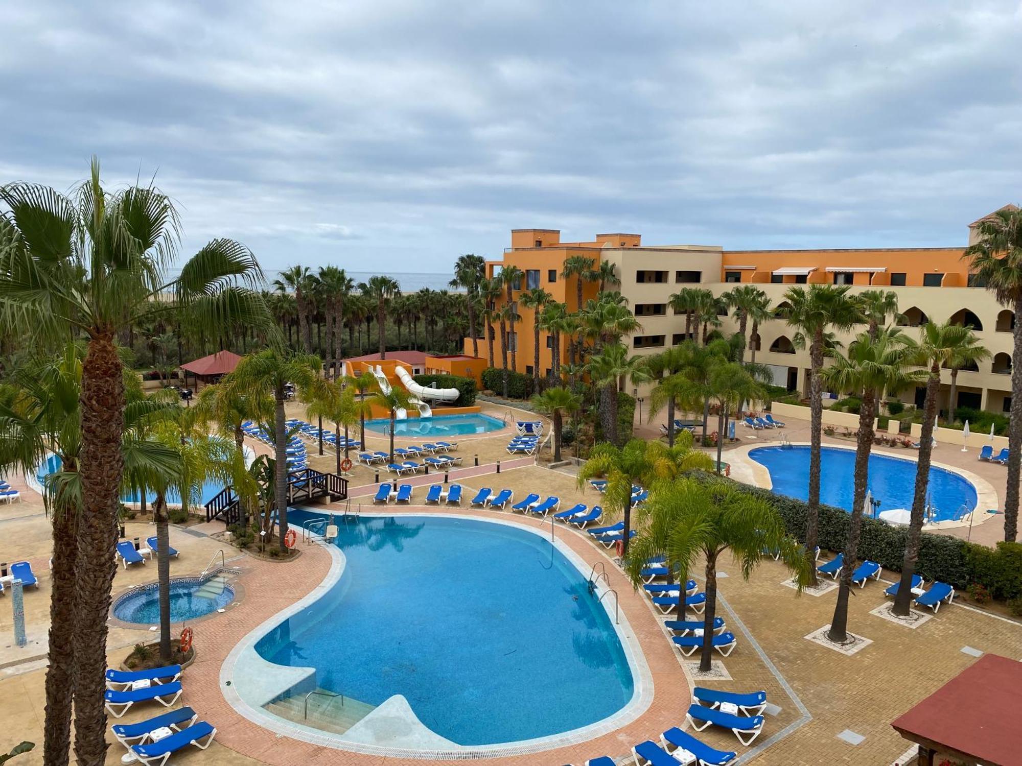 Apartamento Primera Linea De Playa Isla Canela Exterior foto
